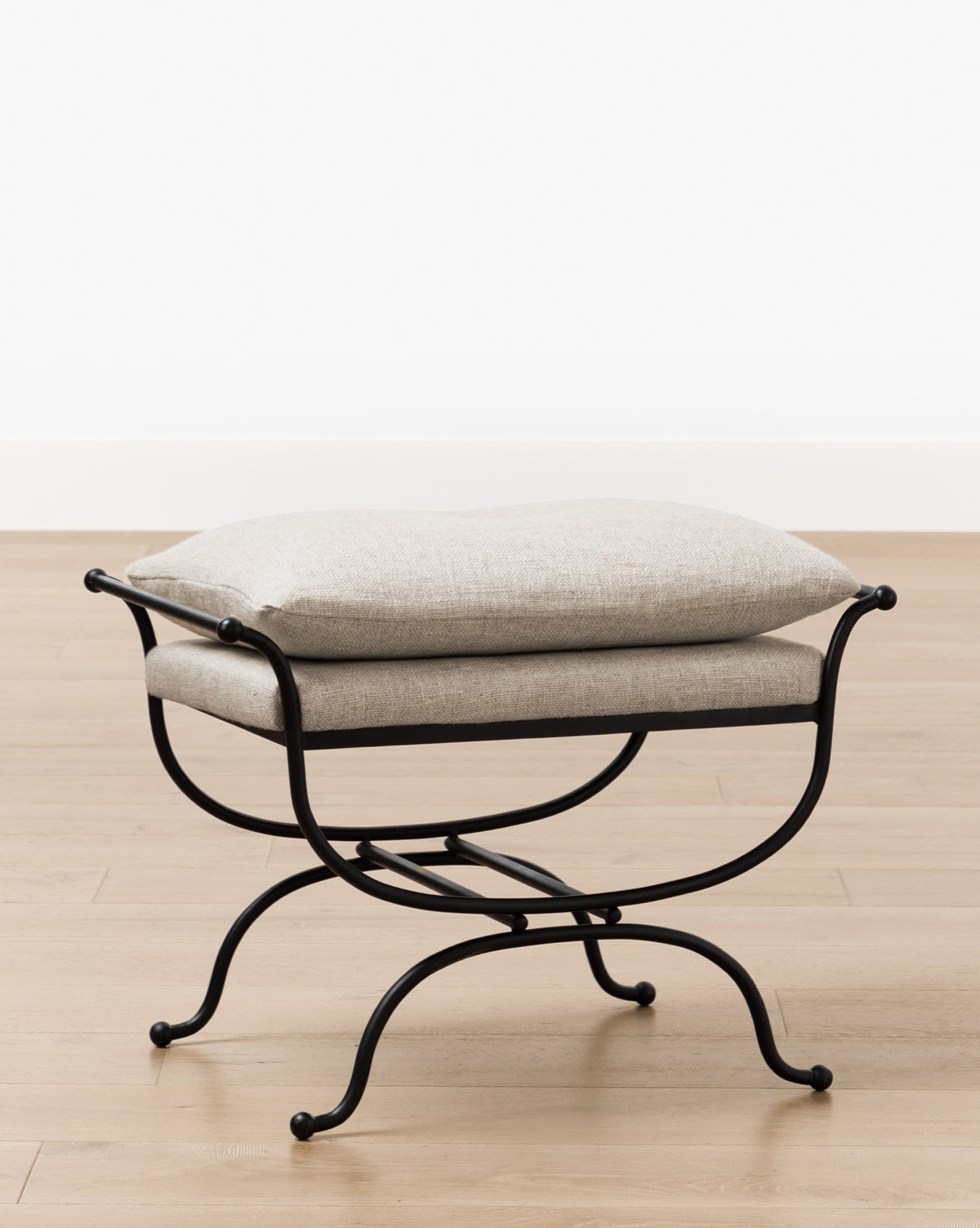  Vendixs stool seat for extra living room seating 