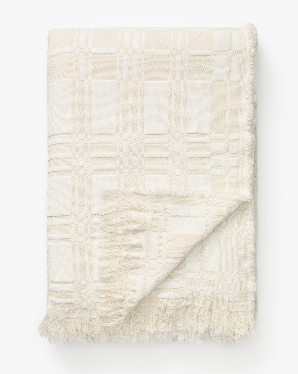 Cream colored cotton blanket for fall bedding styling from Vendixs