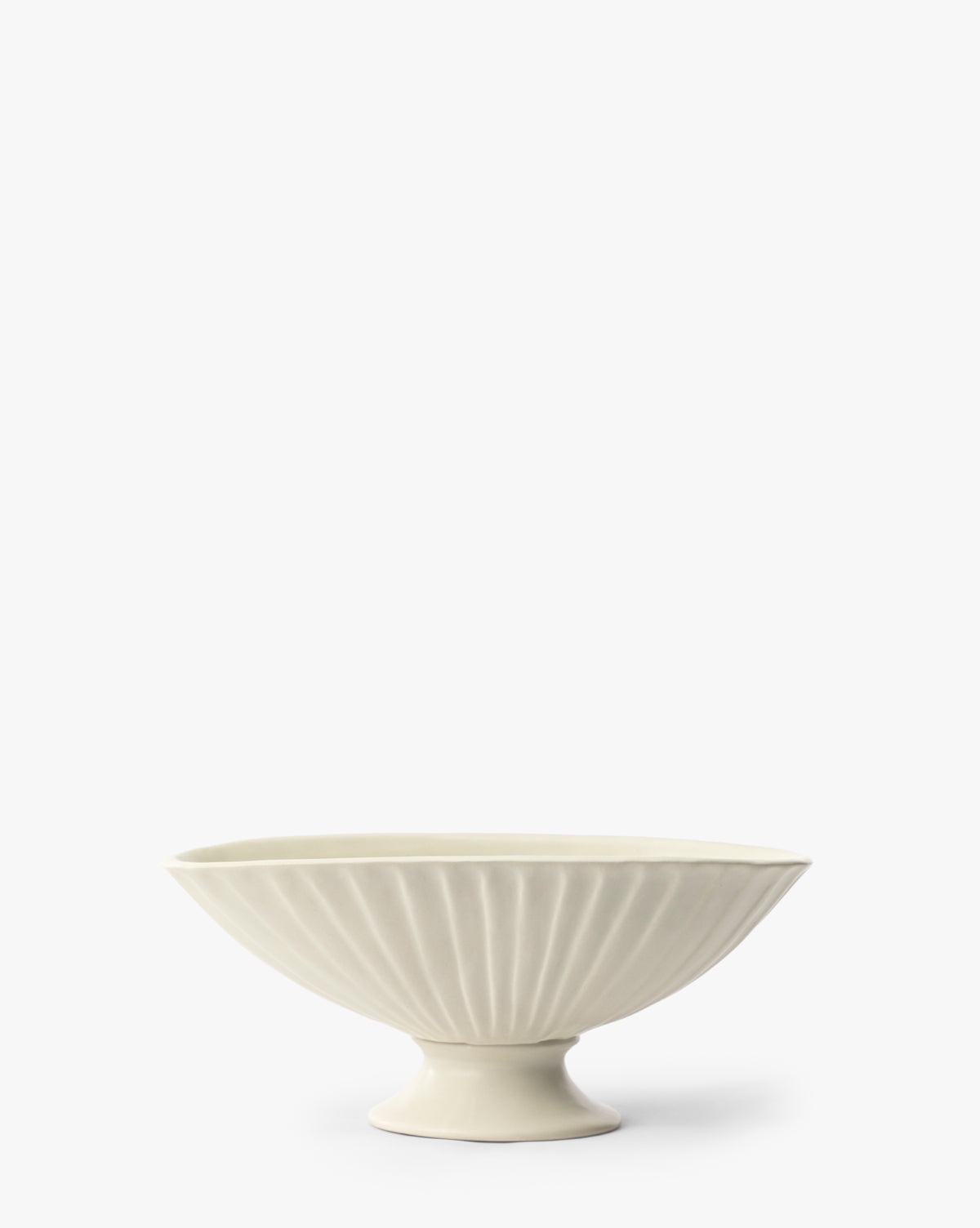 Vendixs stoneware footed bowl.