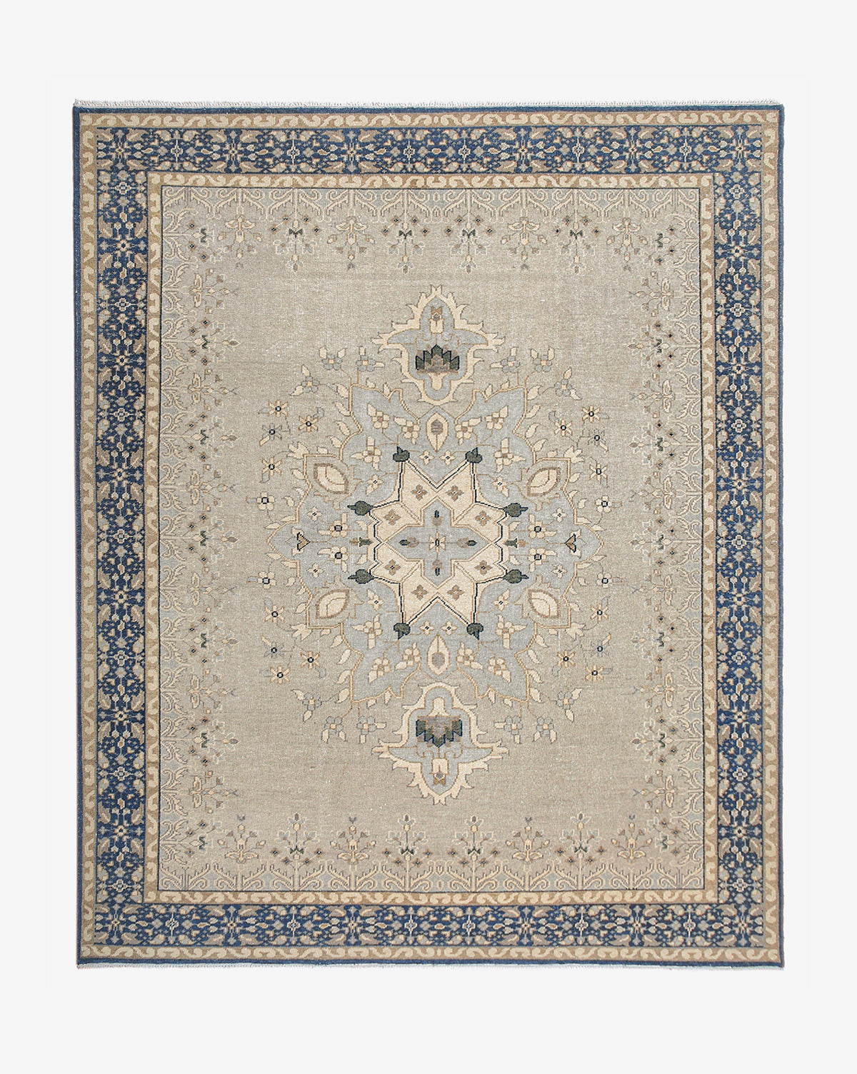 Vendixs hand knotted 100% wool vintage rug.