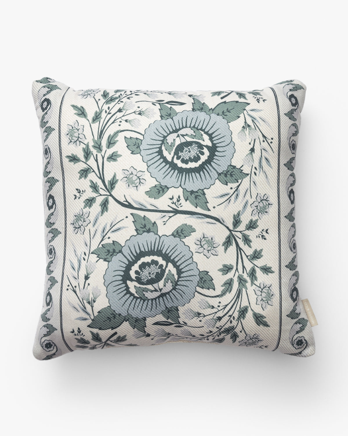 Vendixs pre-filled decorative outdoor pillows. 