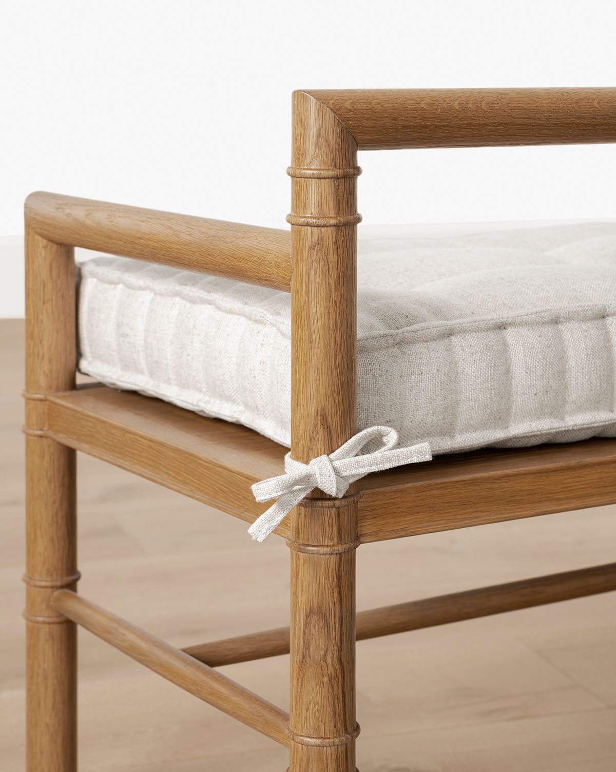 Its simple, natural finish looks stunning on a light wood floor, by Vendixs