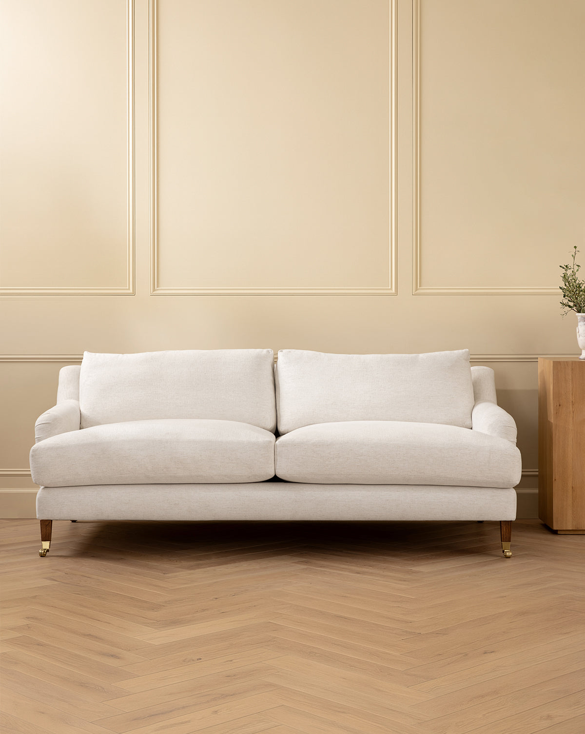 Lucille English Roll Arm Sofa 90.5