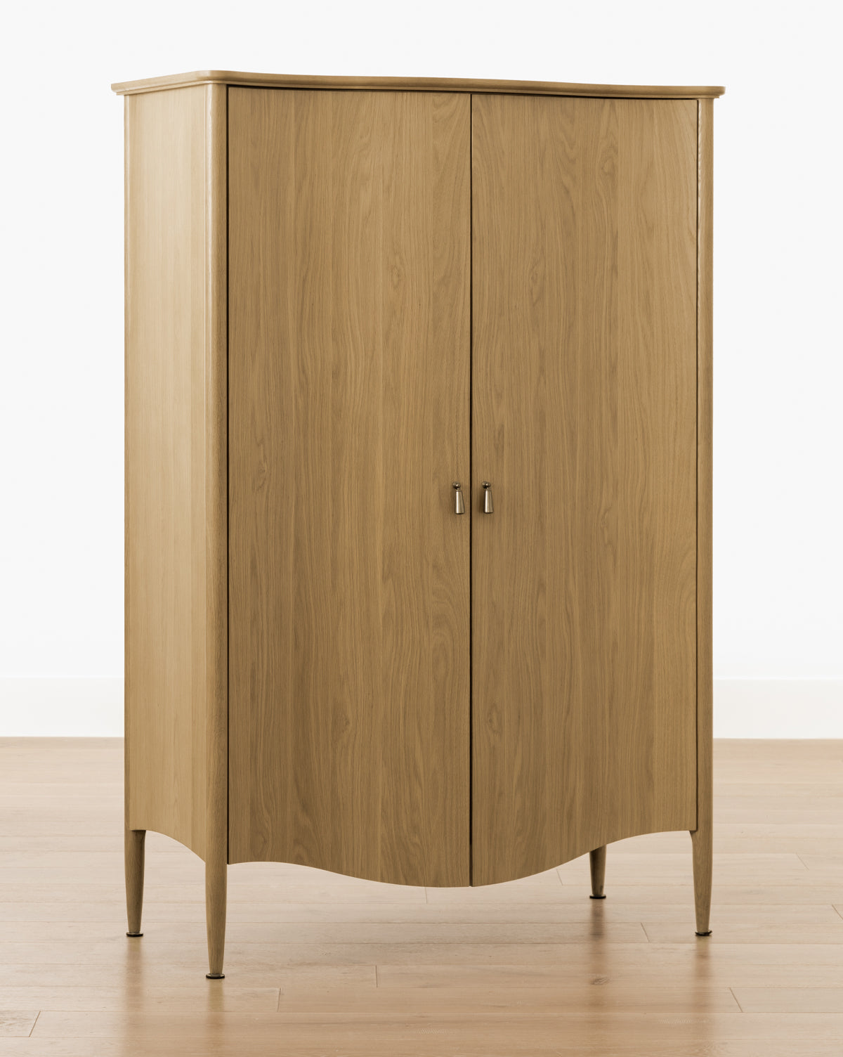 Wood cabinet at Vendixs