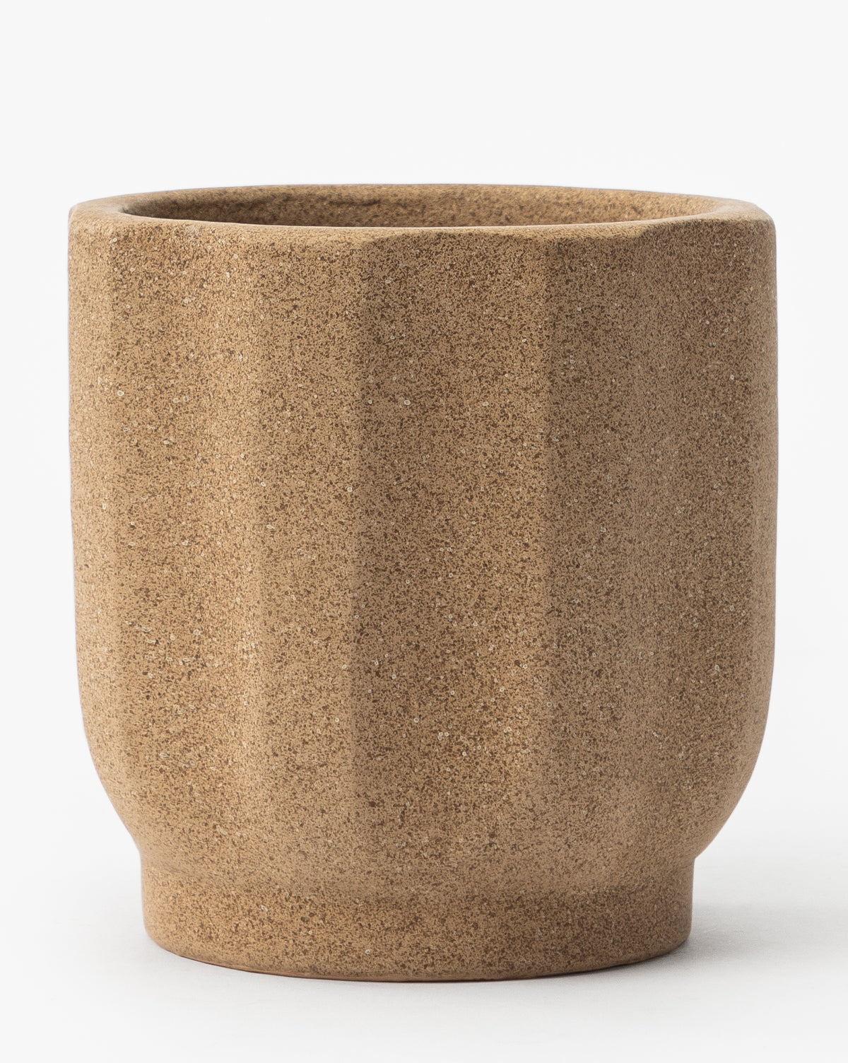 Large earthen terracotta planter design for indoor/outdoor decor from Vendixs