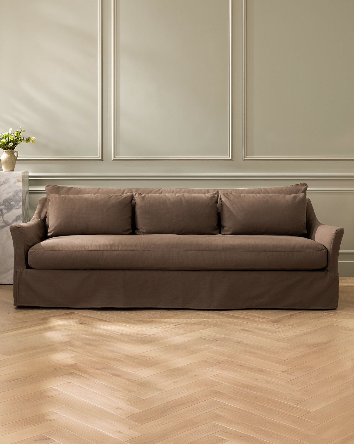Wilhelmina Classic Slipcover Sofa (85