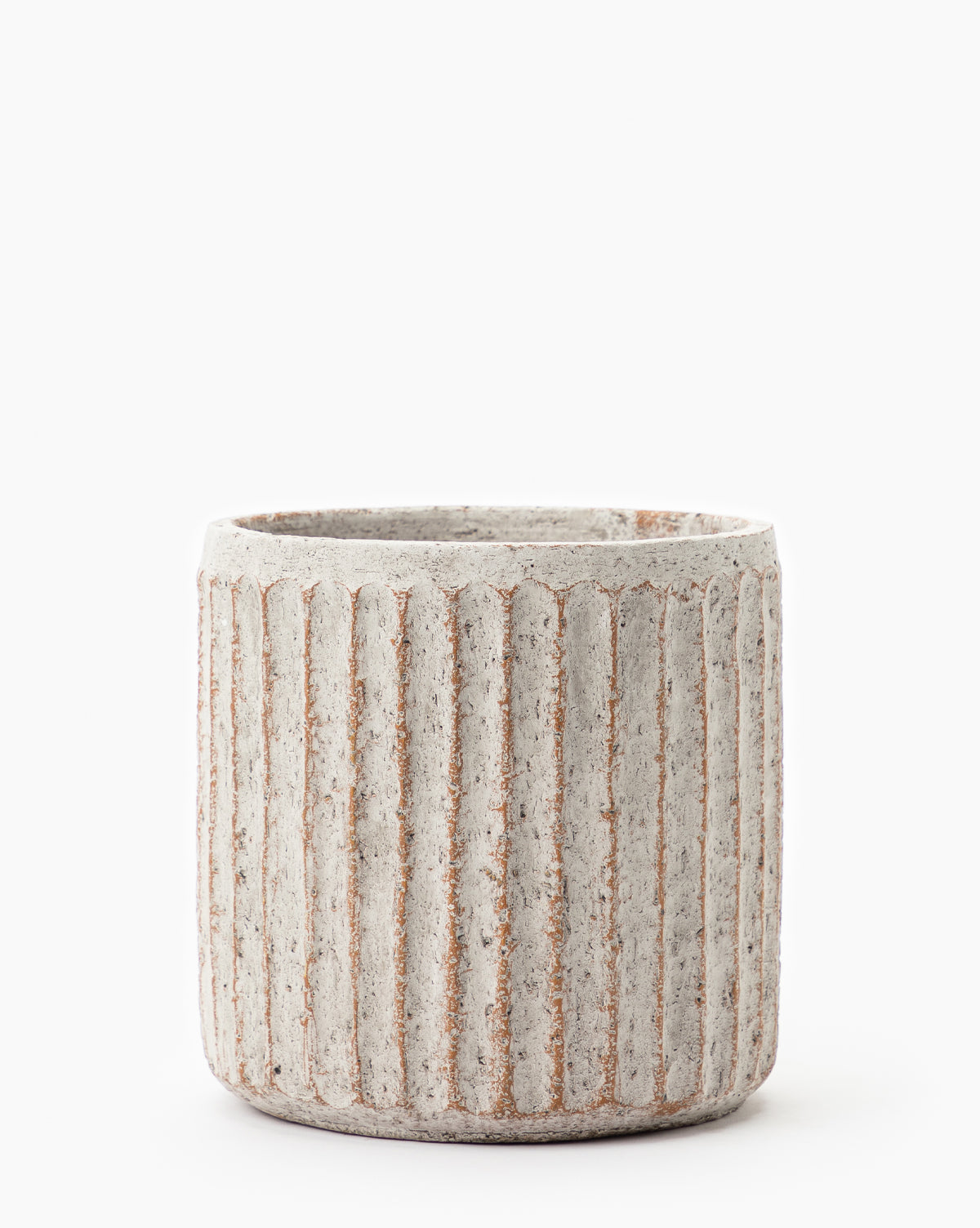 Close-up of Whitewashed Ridge Pot’s rich texture and whitewashed finish, from Vendixs